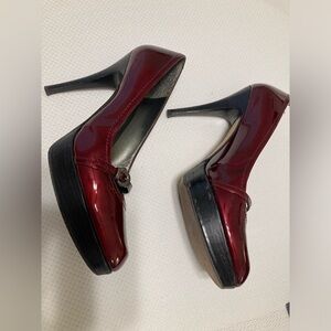 Stuart Weitzman Mariel Fire Quasar Red